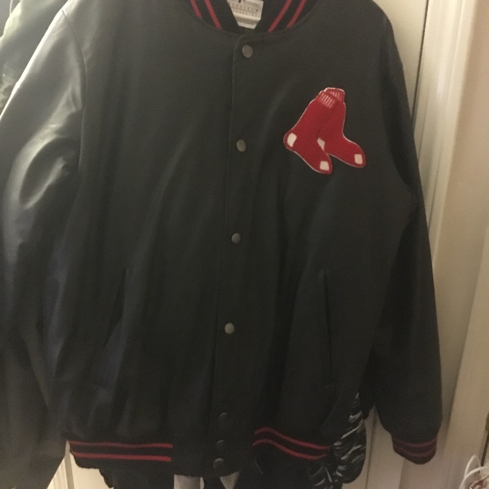 Jacket - Picture 2 of 4